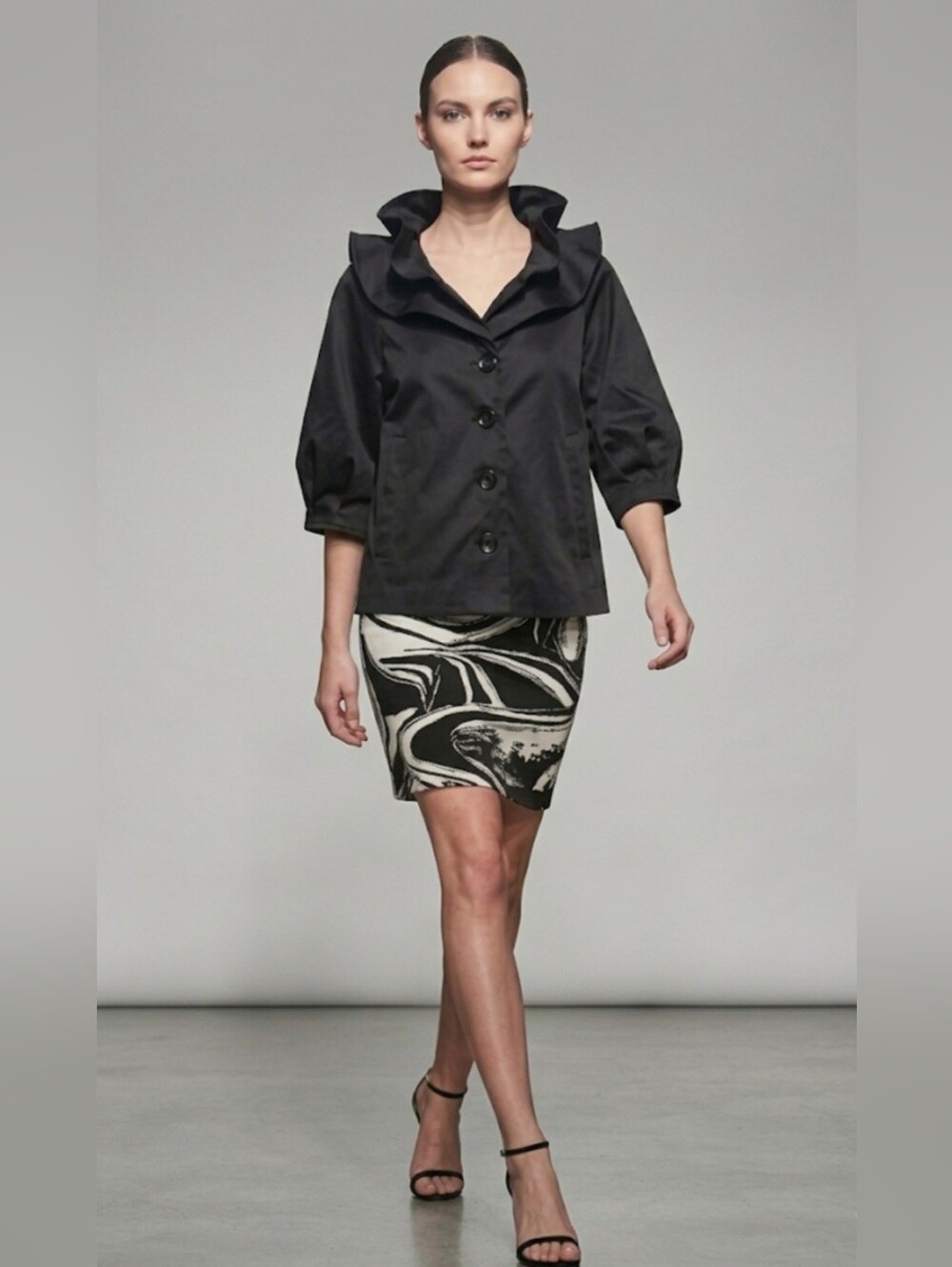 Samuel Dong Cropped Ruffled Collar Evening-wear Cocktail Jacket / Sz L / Black